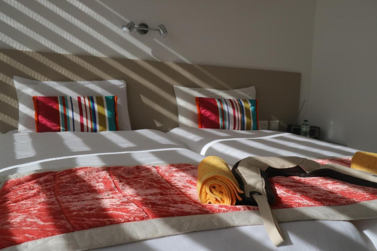Escape To St Julians Bed and Breakfast Saint Julian's Eksteriør billede